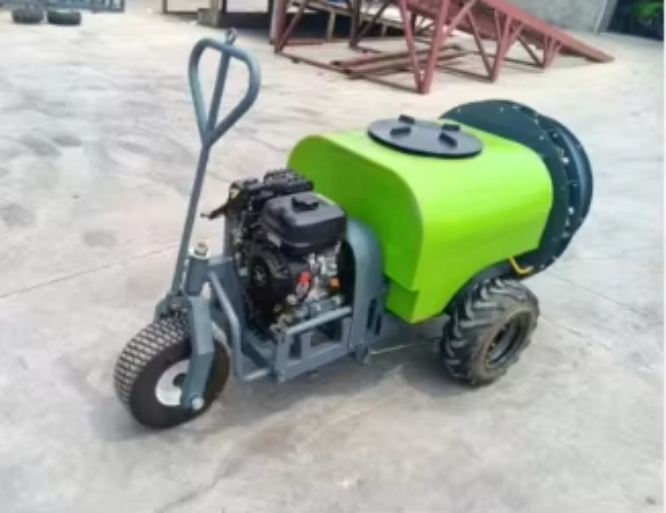 Self-Propelled Air-Driven Spra - Orchard Sprayer Tractor 评论和价格